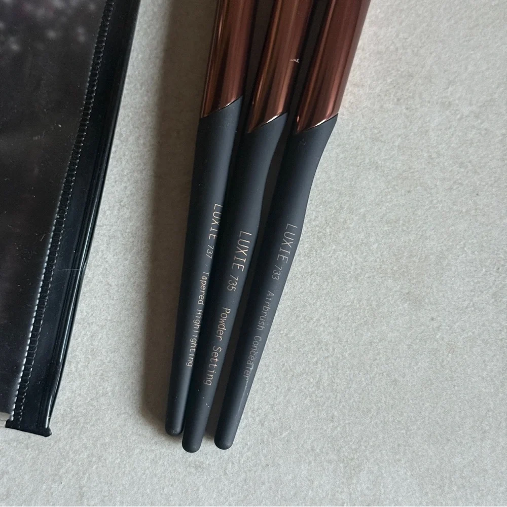 Luxie ProTools 3 Piece Face Brush Set with Travel Pouch